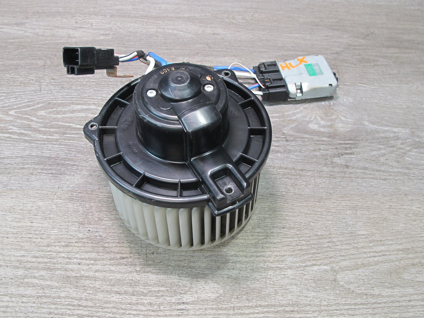 1998-2007 Lexus UZJ100L LX470 Fan Heater Hvac Blower Motor Control Module Set