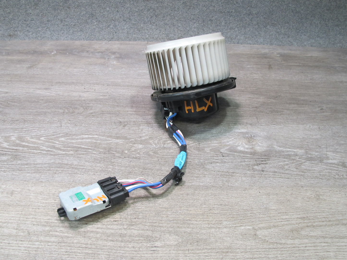 1998-2007 Lexus UZJ100L LX470 Fan Heater Hvac Blower Motor Control Module Set
