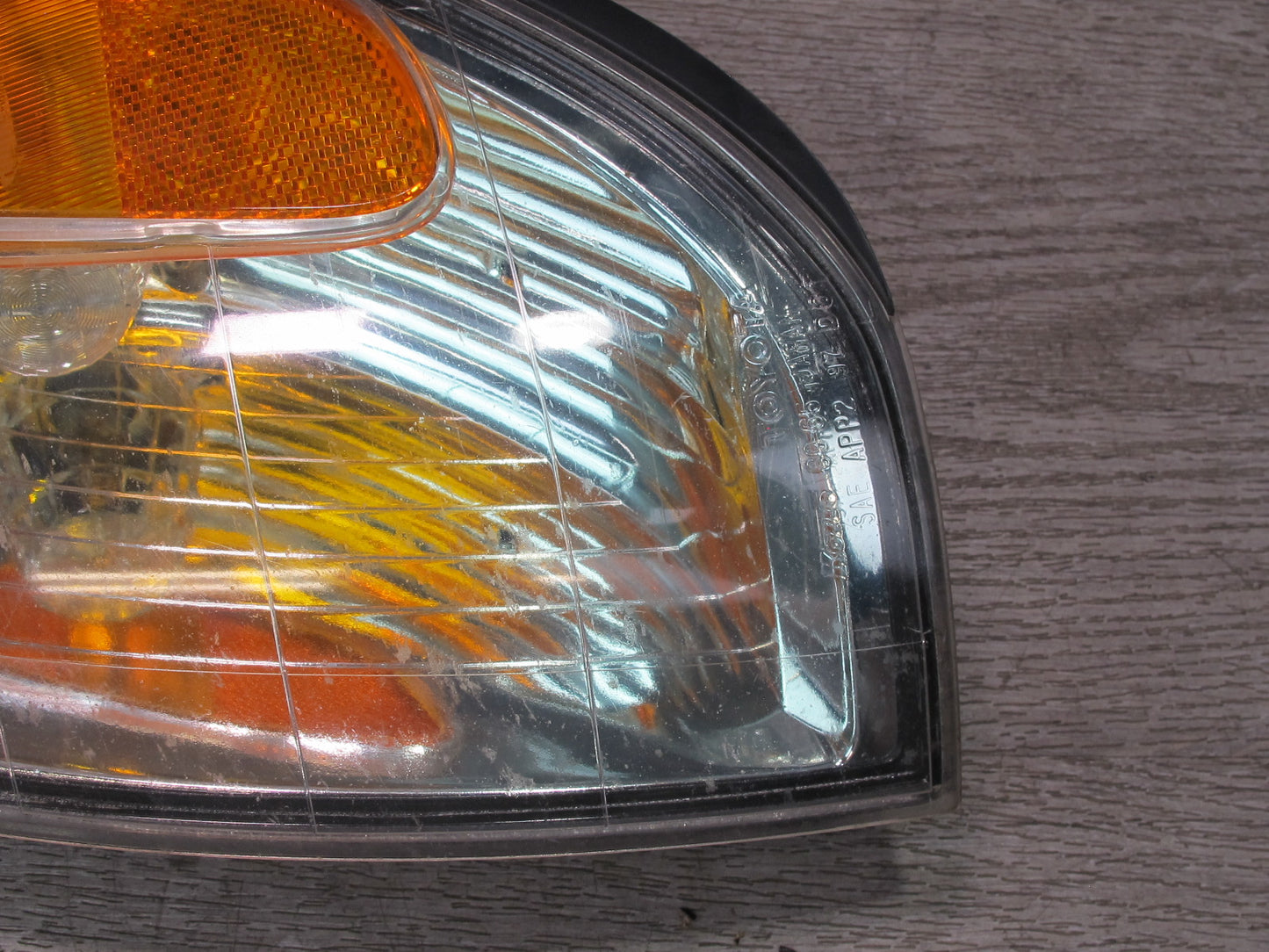 2003-2007 Lexus UZJ100L LX470 Left Driver Side Turn Signal Light Corner Lamp