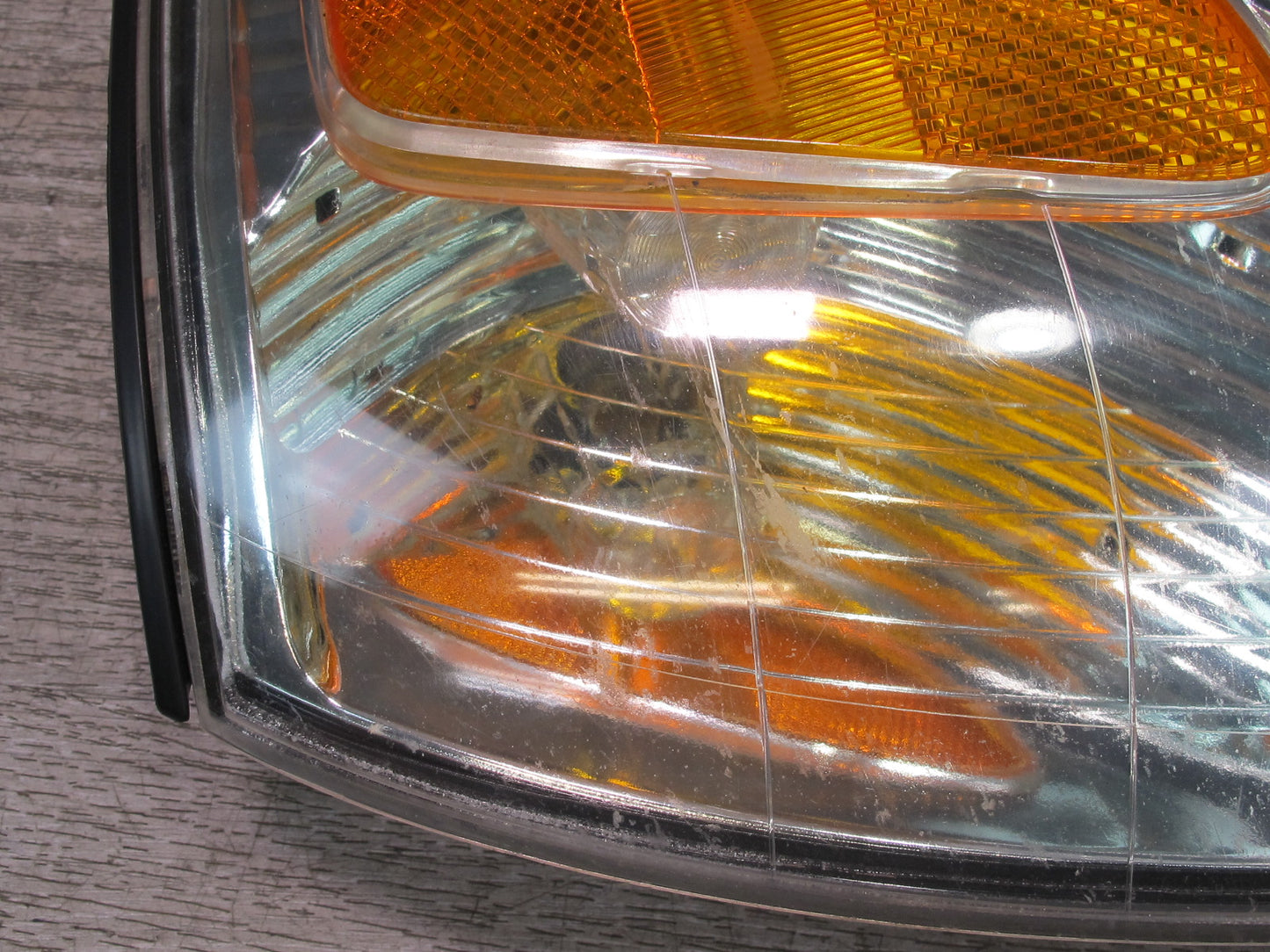 2003-2007 Lexus UZJ100L LX470 Left Driver Side Turn Signal Light Corner Lamp