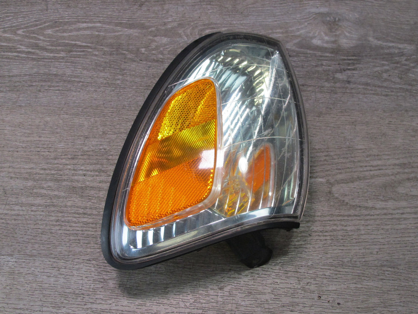 2003-2007 Lexus UZJ100L LX470 Left Driver Side Turn Signal Light Corner Lamp