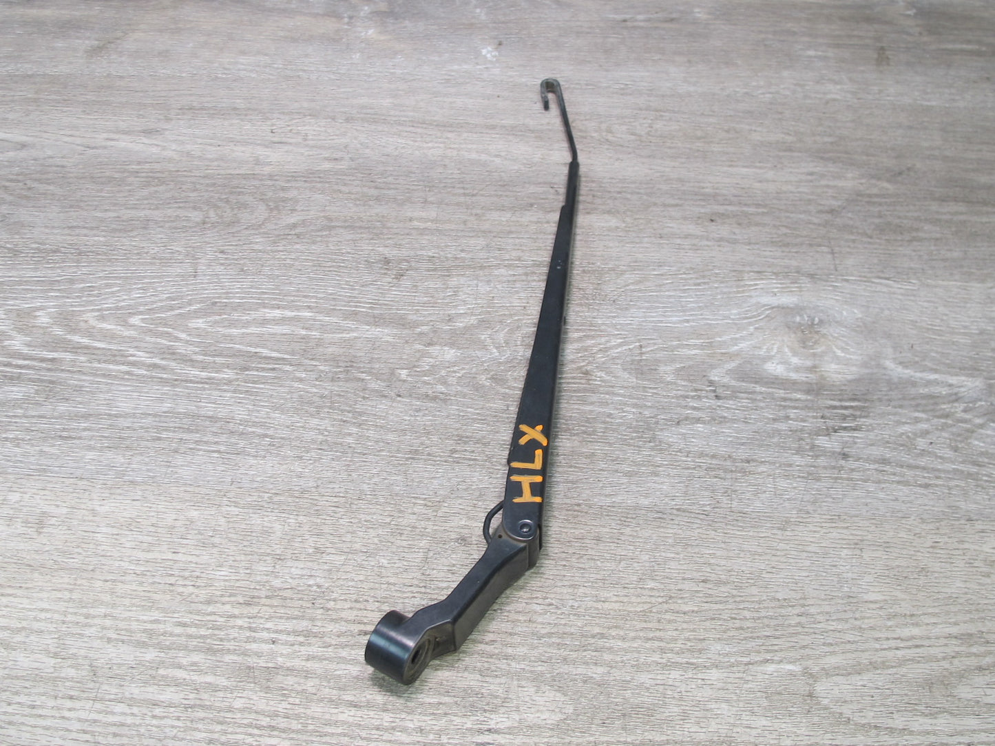 1999-2007 Lexus UZJ100L LX470 Front Left & Right Side Windshield Wiper Arm Set