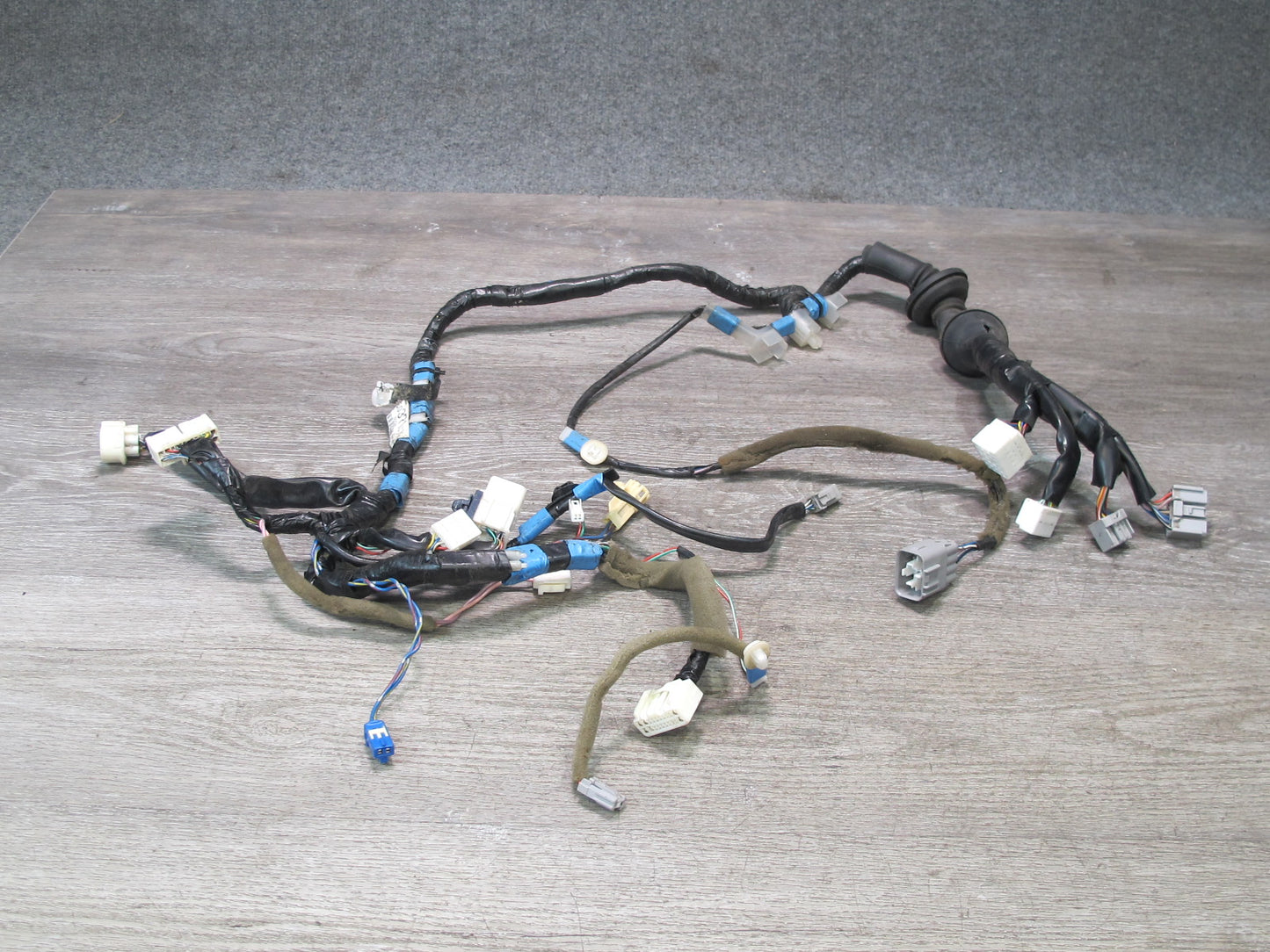 2003-2007 Lexus UZJ100L LX470 Front Left Driver Side Door Wiring Harness