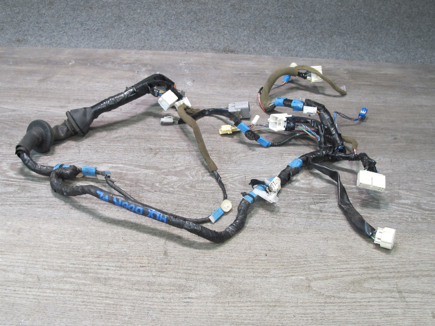 2003-2007 Lexus UZJ100L LX470 Front Left Driver Side Door Wiring Harness