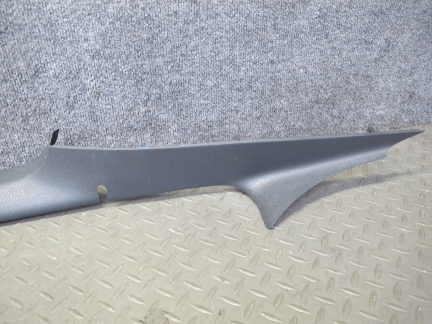 06-09 VW R32 GTI Rabbit MK5 2-DR Set of 2 Front Door Scuff Sill Plate Trim OEM