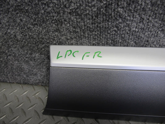 2003-2010 Porsche Cayenne 957 Front Right Door Trim Molding Panel 7L5837788