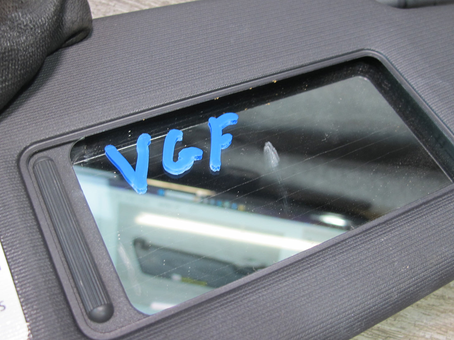 05-09 VW Golf R32 GTI Rabbit Jetta Front Left & Right Sun Visor Set Black OEM