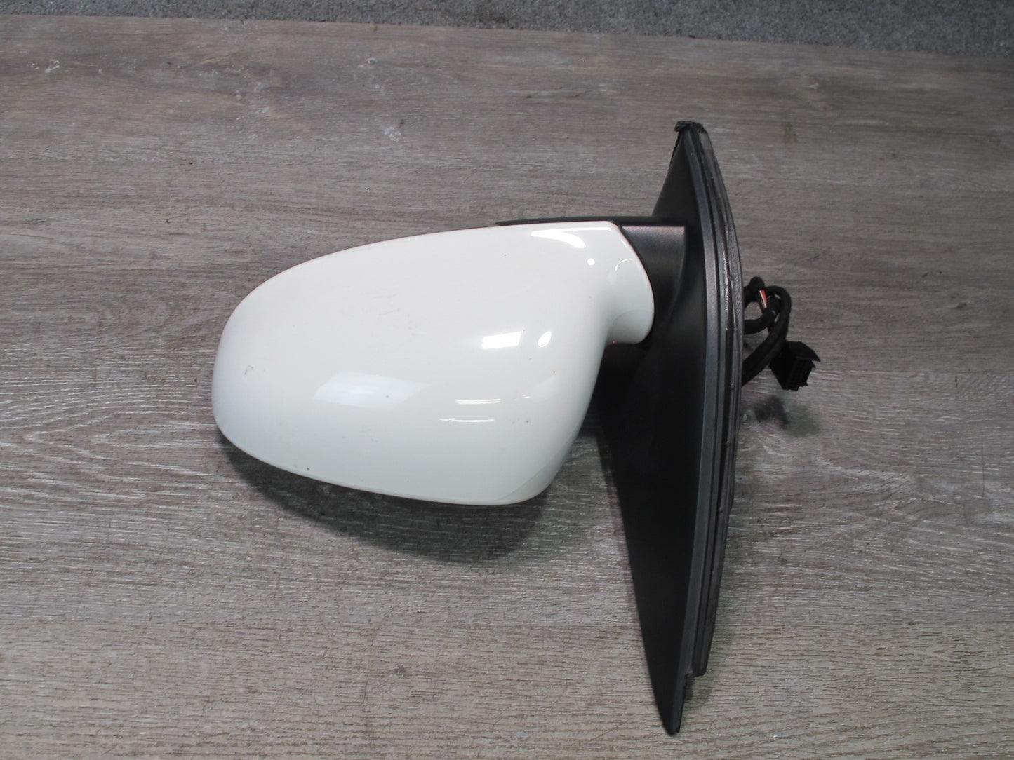06-09 VW Rabbit GTI R32 Left Door Side View Power Heated Mirror Candy White OEM