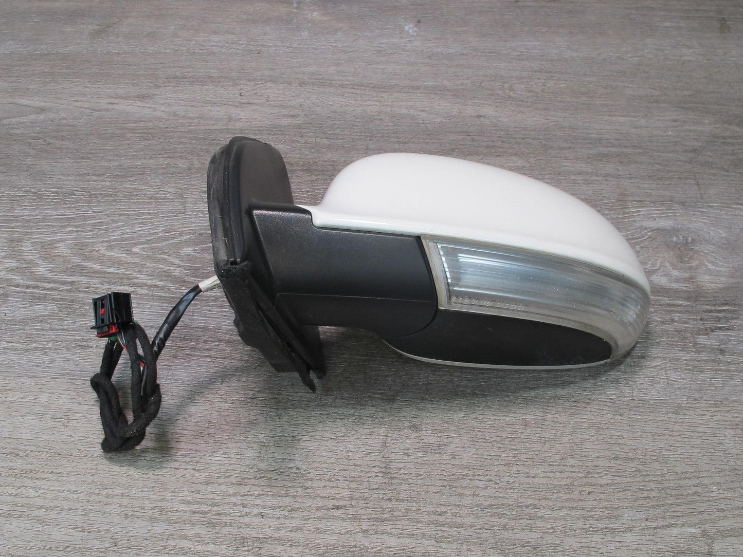 06-09 VW Rabbit GTI R32 Left Door Side View Power Heated Mirror Candy White OEM