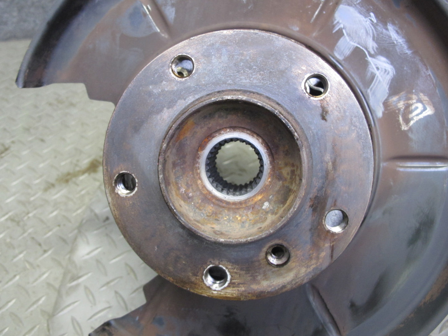 98-99 BMW E36 3-SERIES RWD Rear Left Trailing Arm Knuckle Wheel Hub Bearing OEM