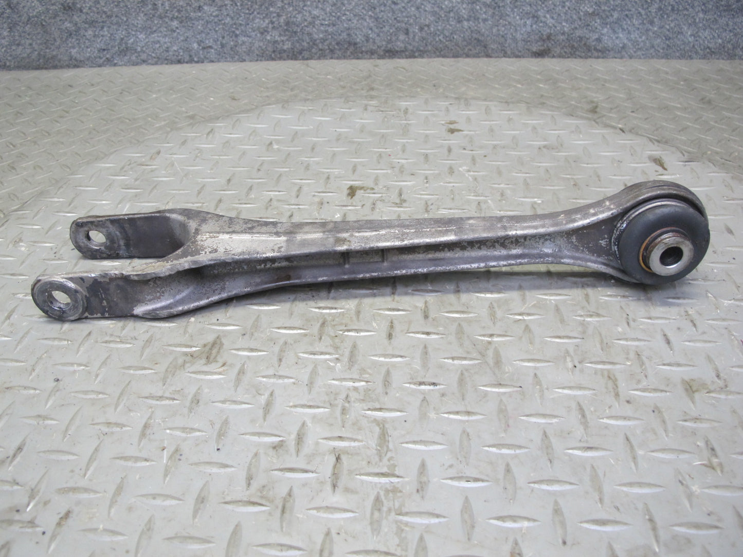 2005-2012 Porsche 911 997 Front Left Suspension Lower Control Arm Set of 2