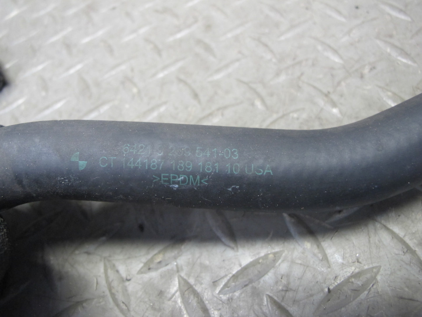 2014-2018 BMW F15 X5 AWD N63 Engine Cooling Hose Pipe Line Set