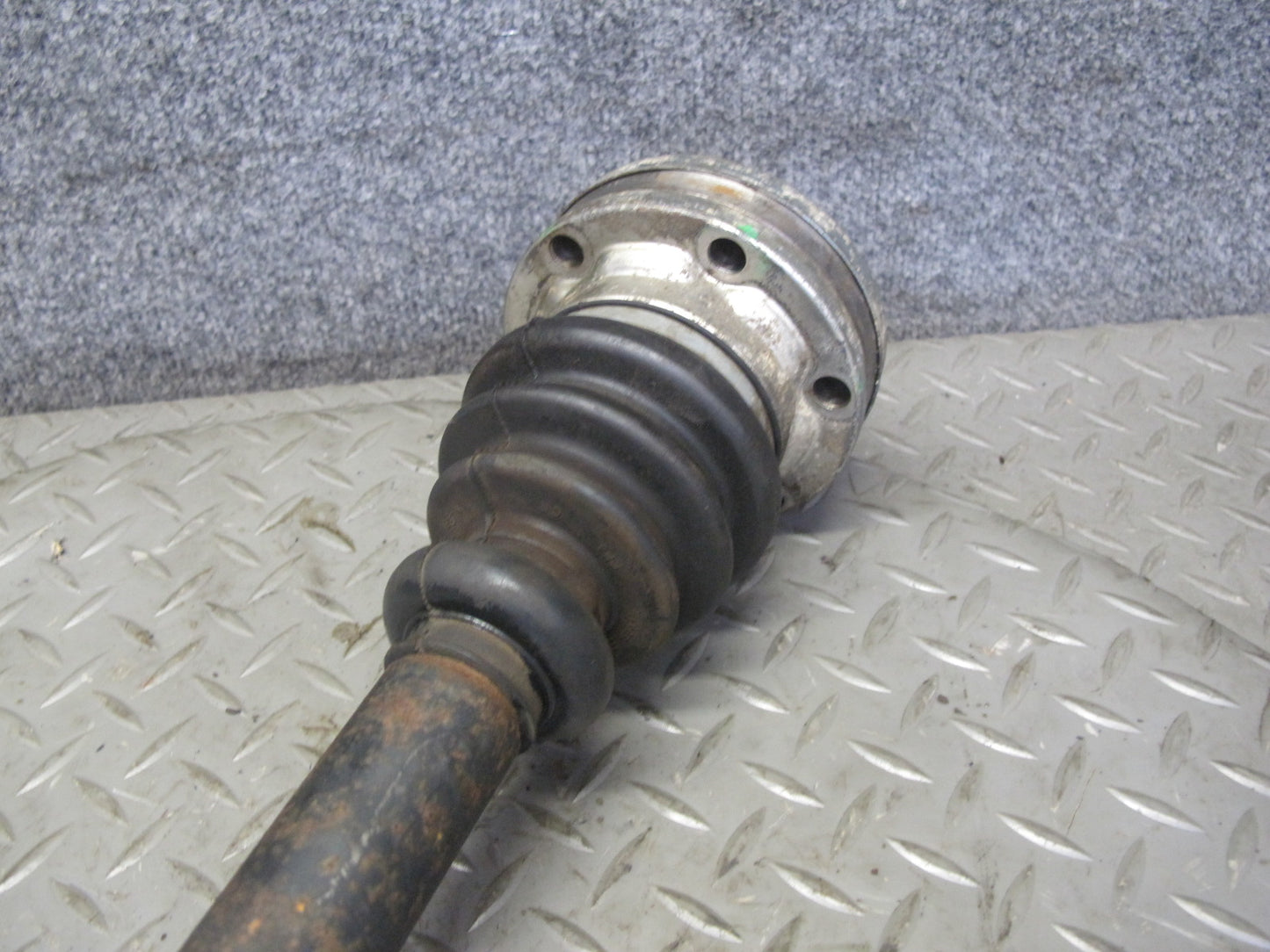 2008 Volkswagen VW Golf R32 MK5 VR6 A/T Front Right Axle Half Shaft Aftermarket