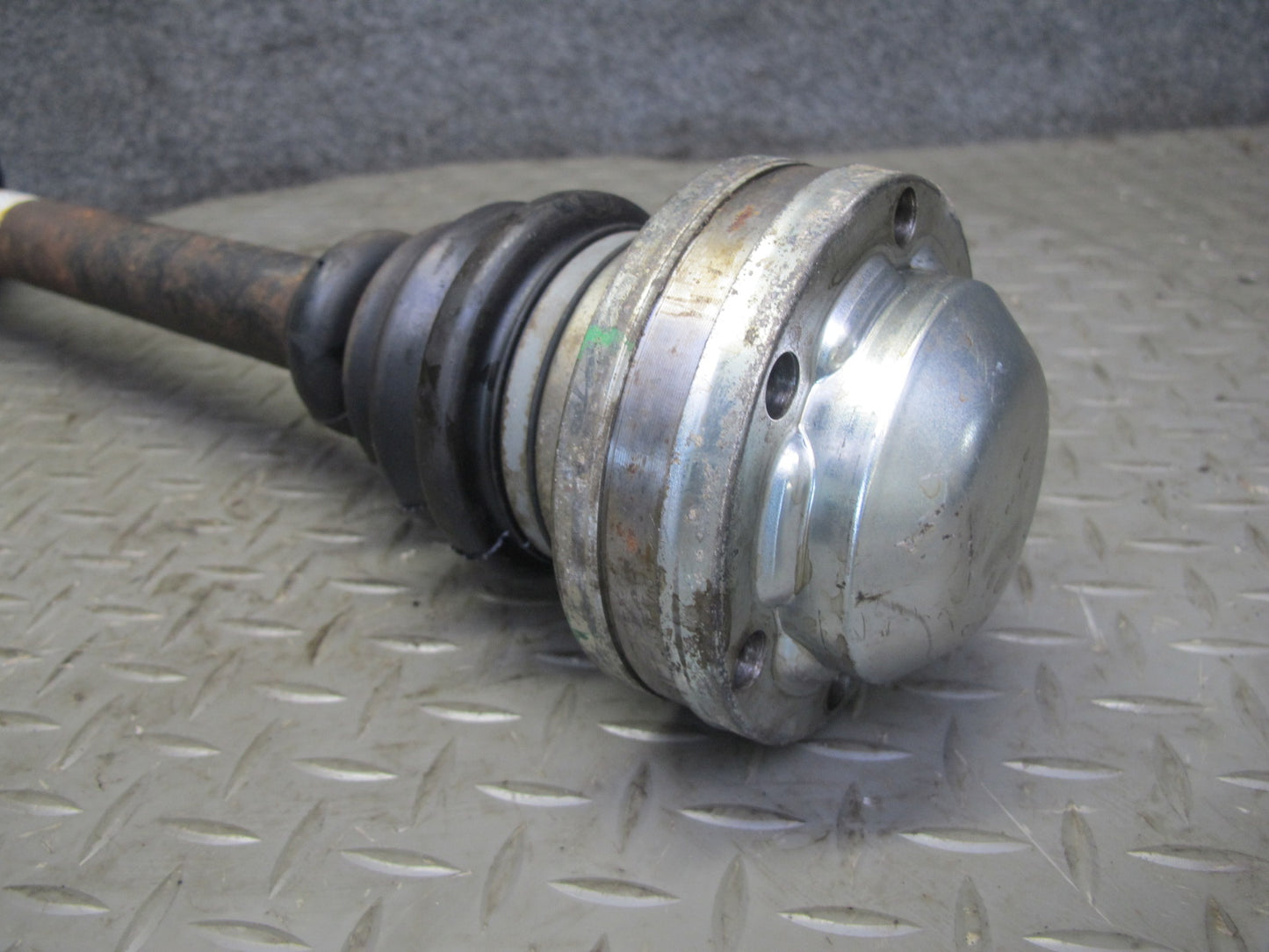 2008 Volkswagen VW Golf R32 MK5 VR6 A/T Front Right Axle Half Shaft Aftermarket