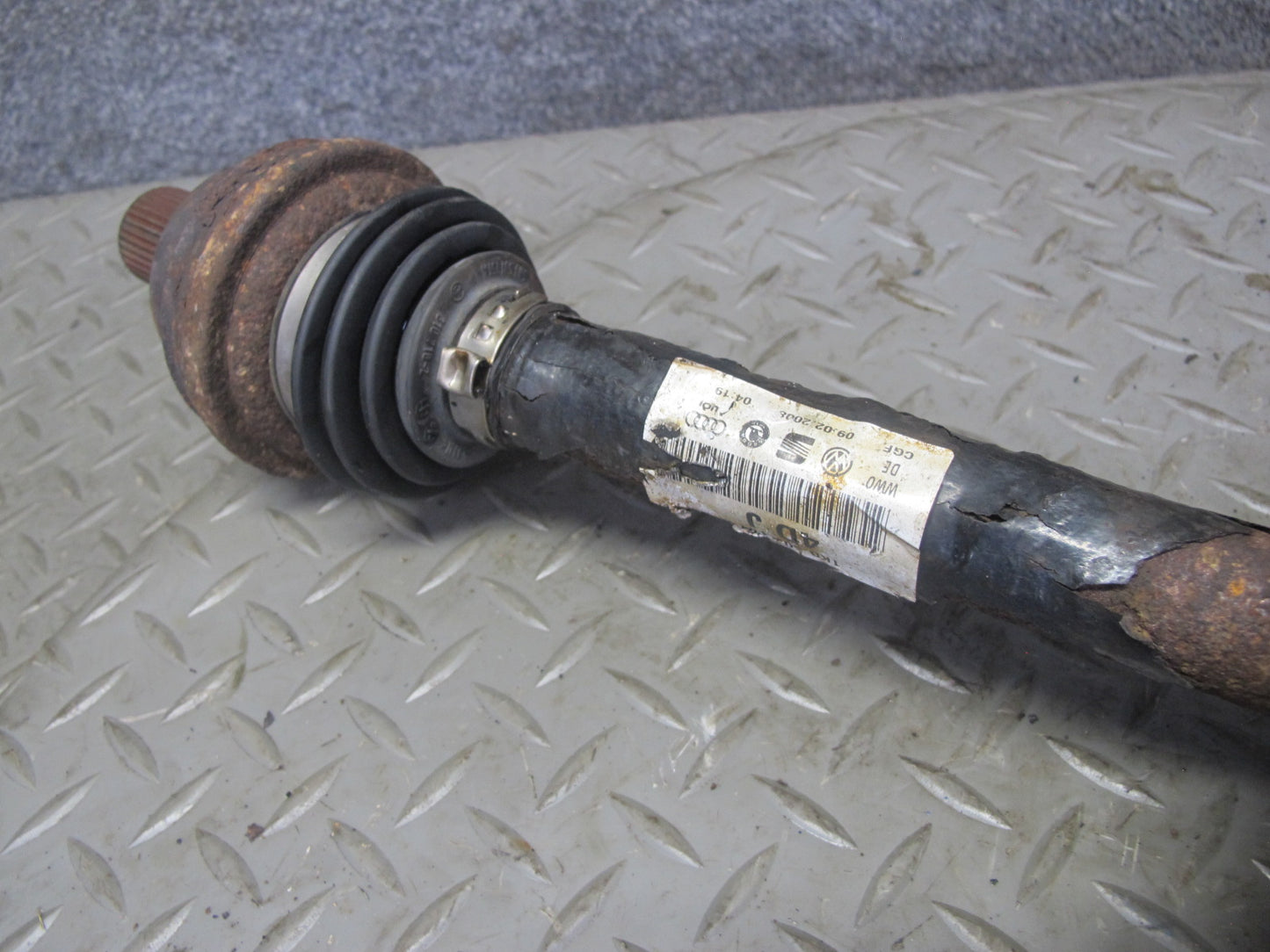 06-18 VW Golf R32 R Passat CC Tiguan AWD Rear Right Axle Shaft OEM