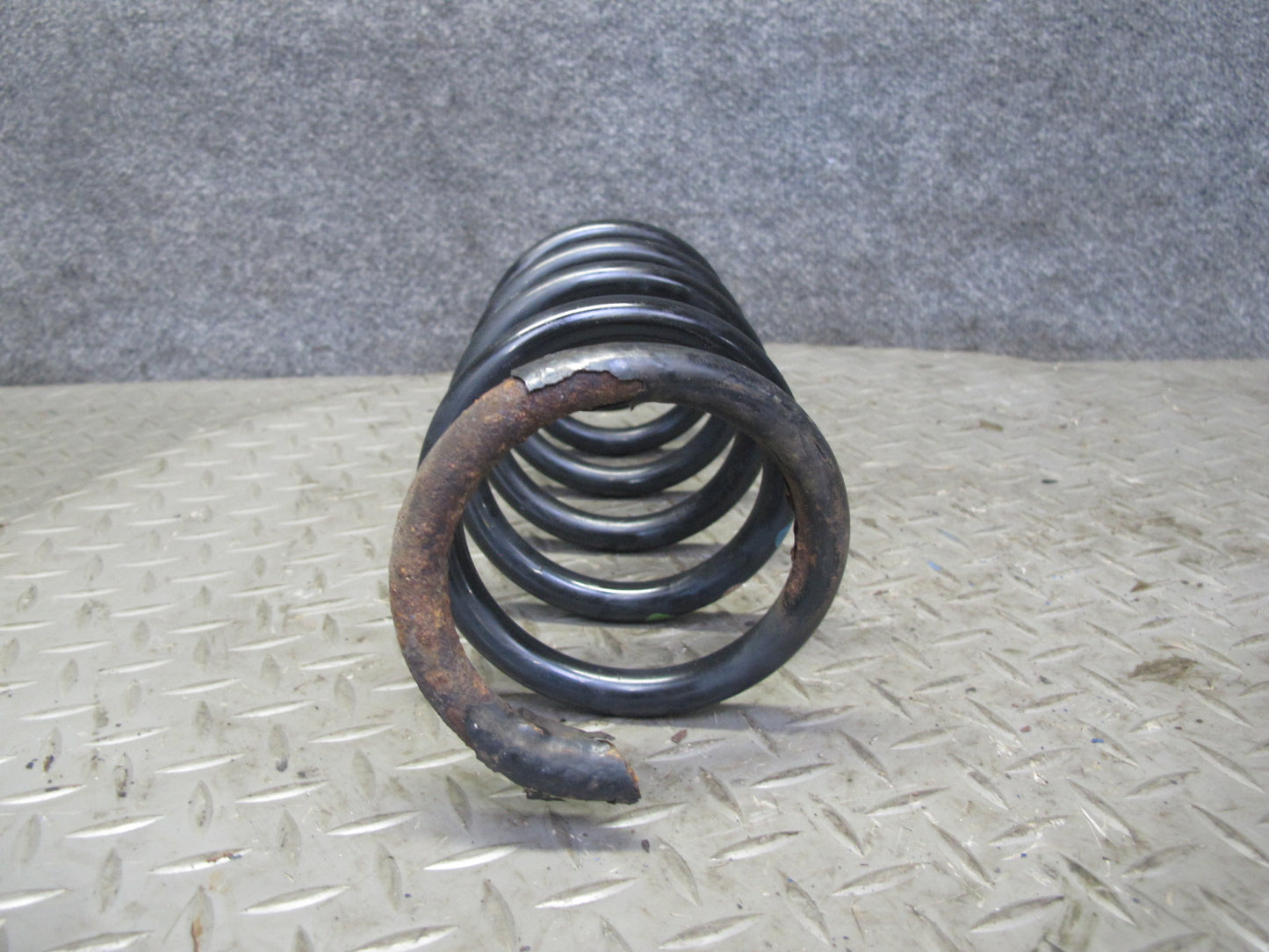 2008 VW Golf MK5 R32 AWD Rear Suspension Left & Right Coil Spring Set OEM