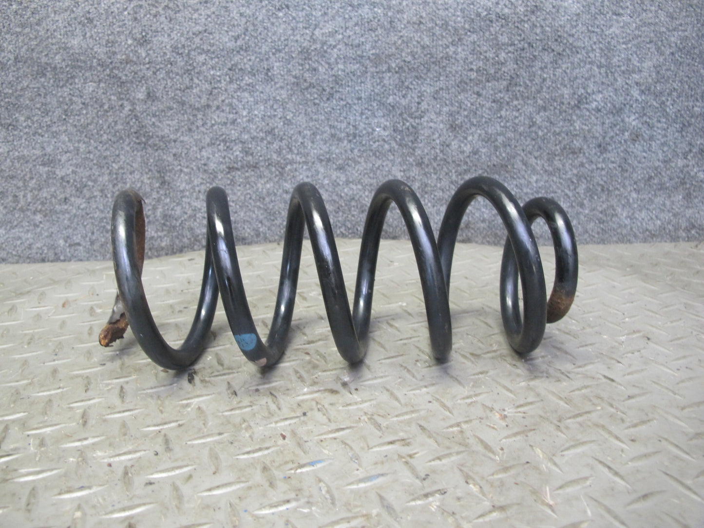2008 VW Golf MK5 R32 AWD Rear Suspension Left & Right Coil Spring Set OEM