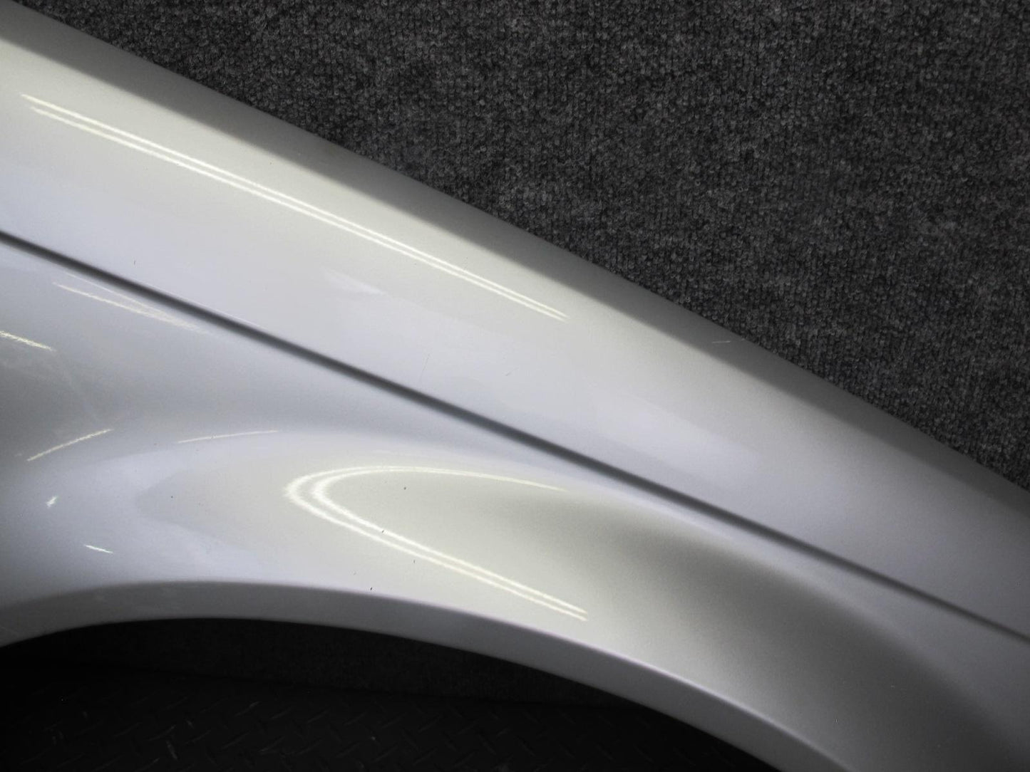 01-03 BMW E46 330ci Coupe Convertible Front Right Fender Shell Cover Panel OEM