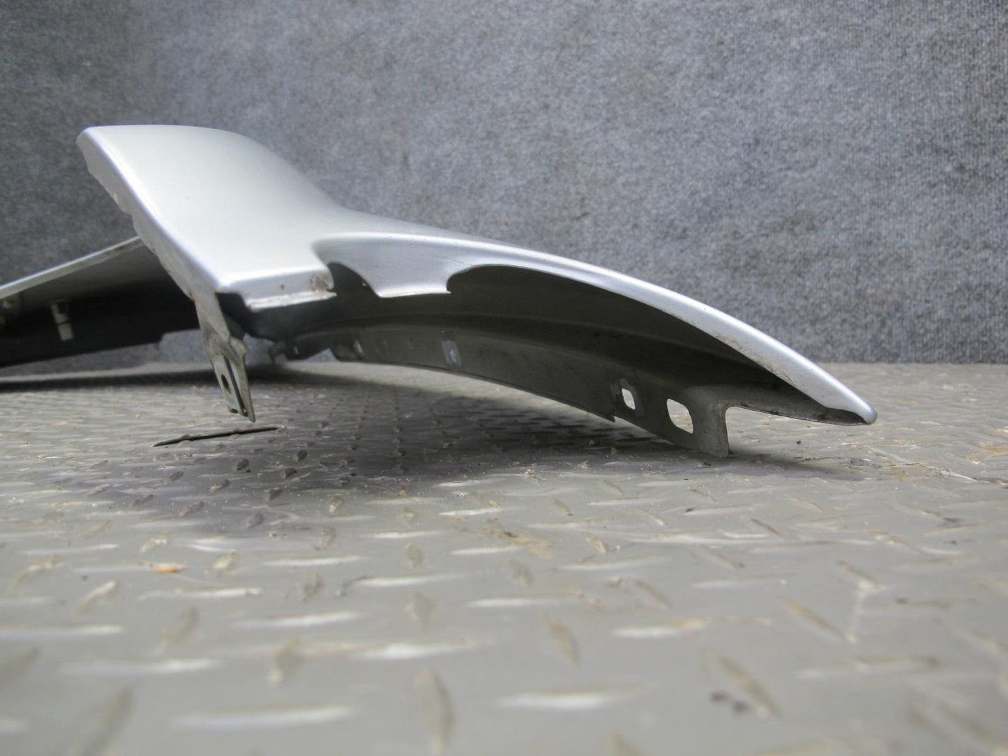 01-03 BMW E46 330ci Coupe Convertible Front Right Fender Shell Cover Panel OEM