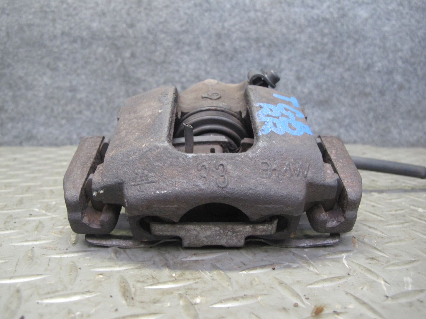 87-91 BMW E30 3-SERIES Set of 2 Rear Left & Right Brake Caliper OEM