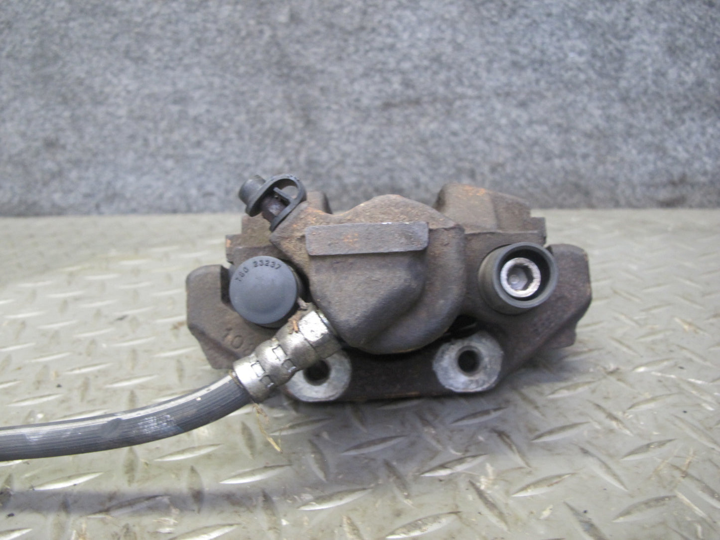 87-91 BMW E30 3-SERIES Set of 2 Rear Left & Right Brake Caliper OEM