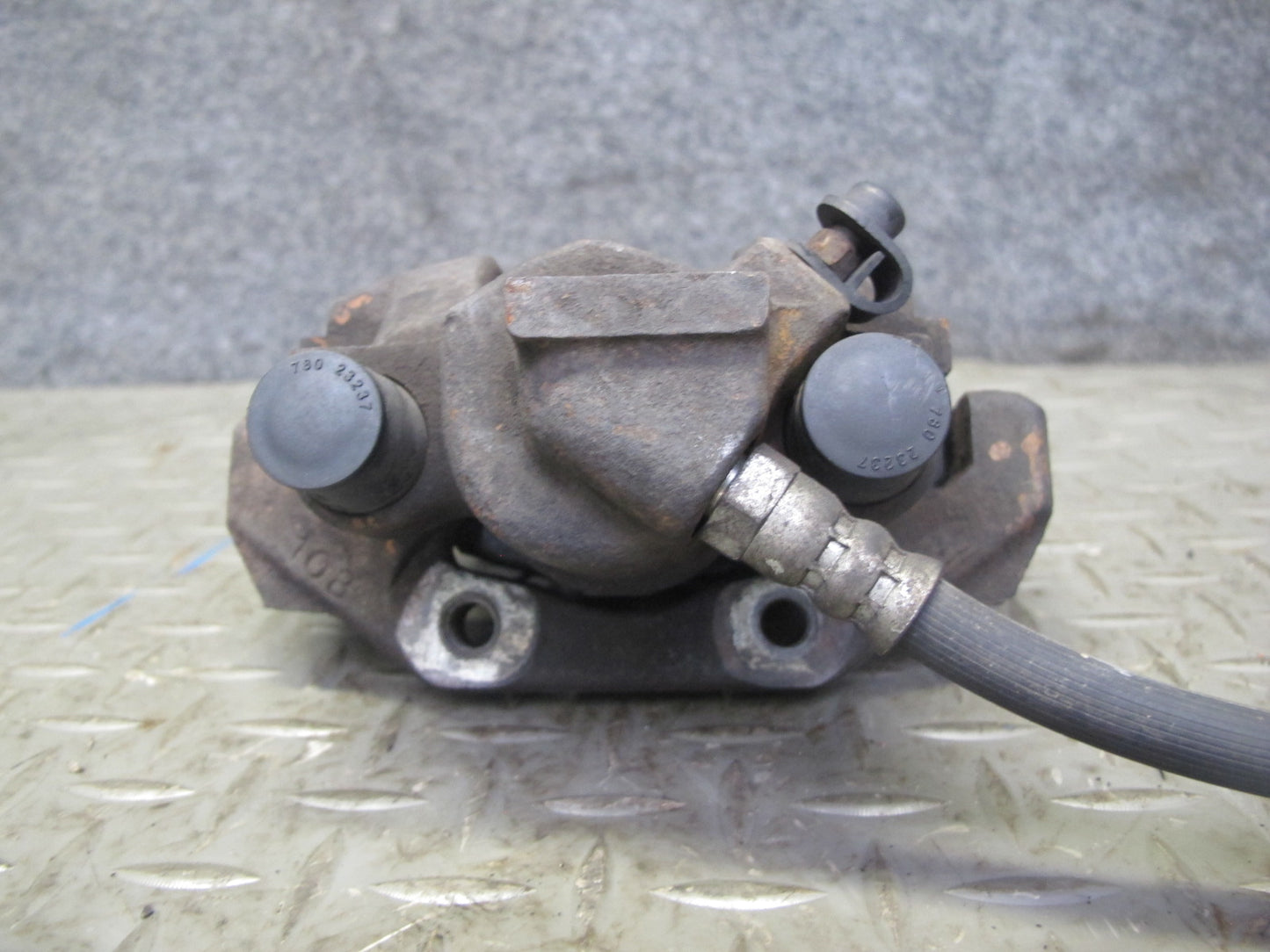 87-91 BMW E30 3-SERIES Set of 2 Rear Left & Right Brake Caliper OEM