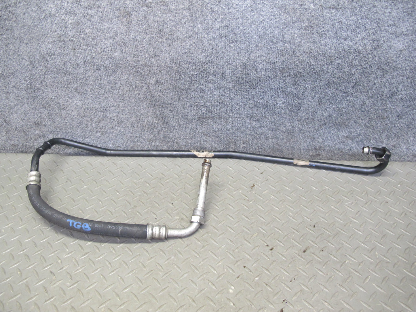 88-91 BMW E30 325i M20 Set of 2 Engine Oil Cooling Hose Pipe Line OEM