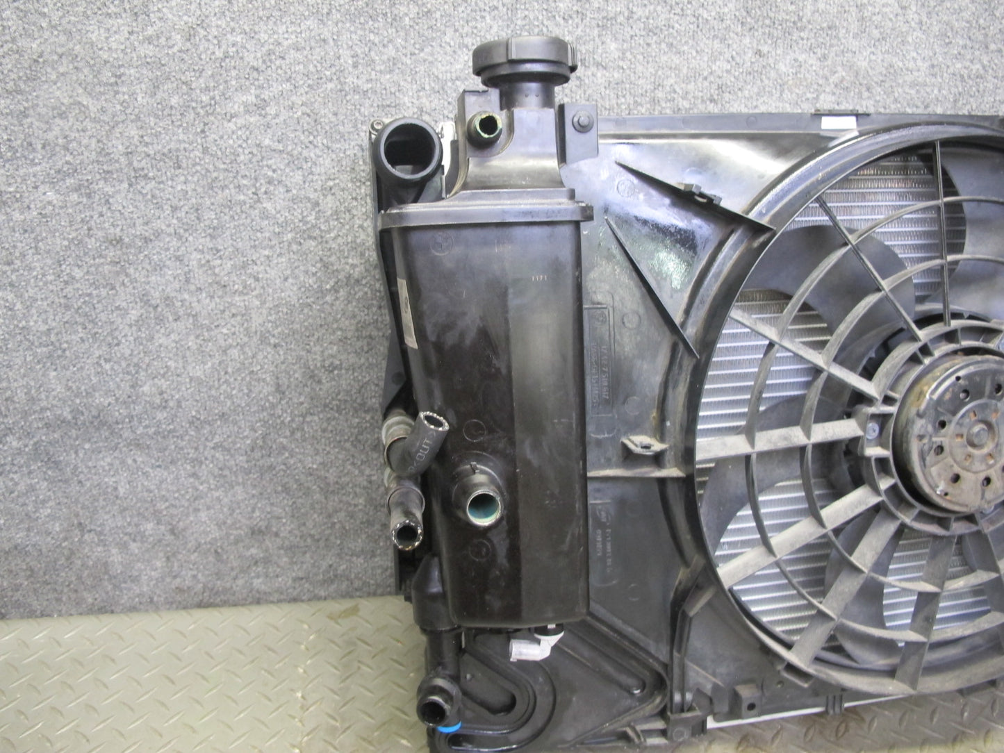 03-06 BMW E46 M54 MT Engine Radiator A/C Condenser Oil Cooler Fan Shroud Set OEM
