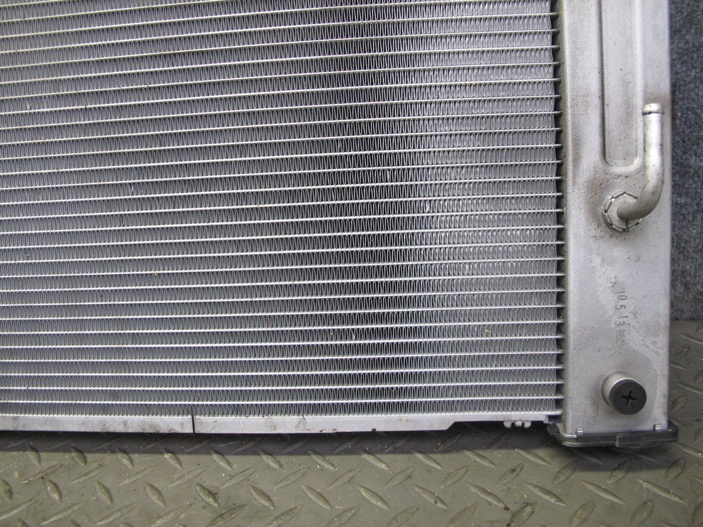 09-20 Nissan Z34 370Z A/T Engine Cooling Radiator A/C Condenser Assembly OEM