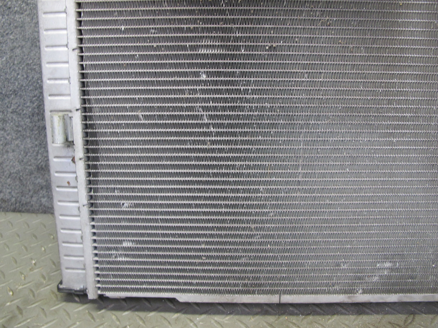 09-20 Nissan Z34 370Z A/T Engine Cooling Radiator A/C Condenser Assembly OEM