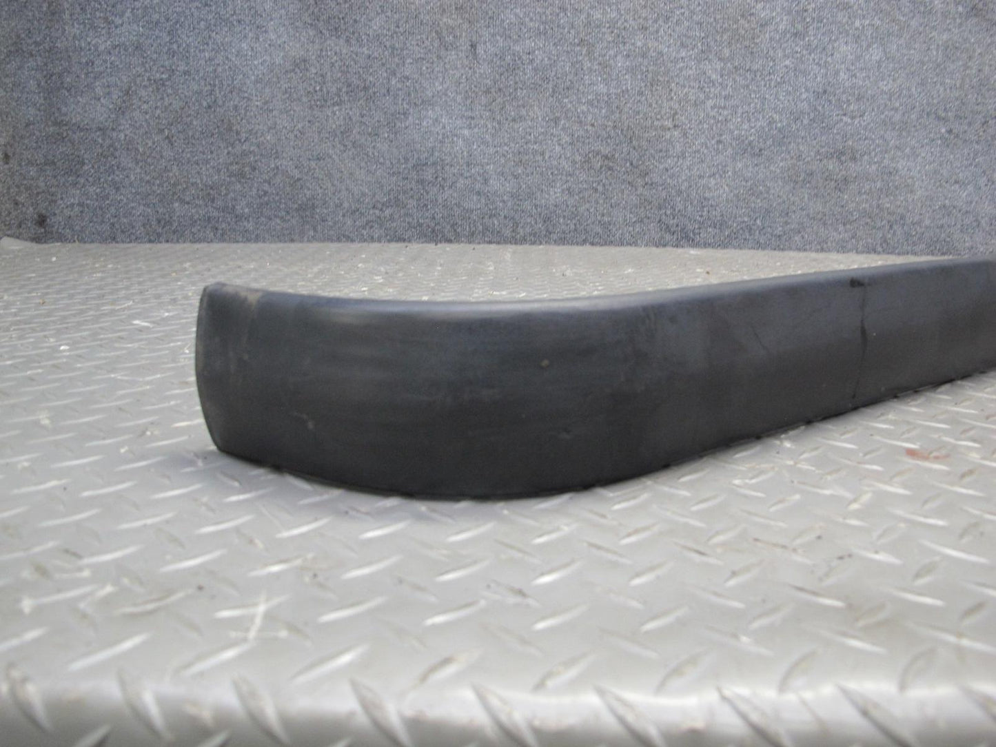 87-90 BMW E30 3-SERIES Rear Bumper Impact Rubber Strip Molding OEM