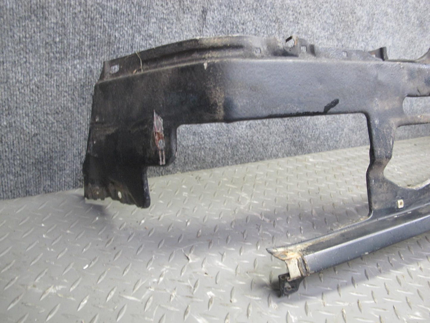 87-91 BMW E30 3-SERIES Front Bumper Lower Metal Valance Panel Black OEM