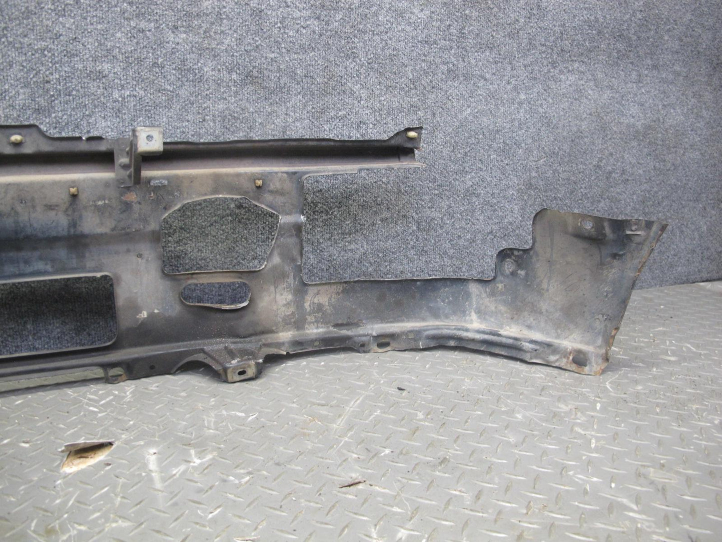87-91 BMW E30 3-SERIES Front Bumper Lower Metal Valance Panel Black OEM