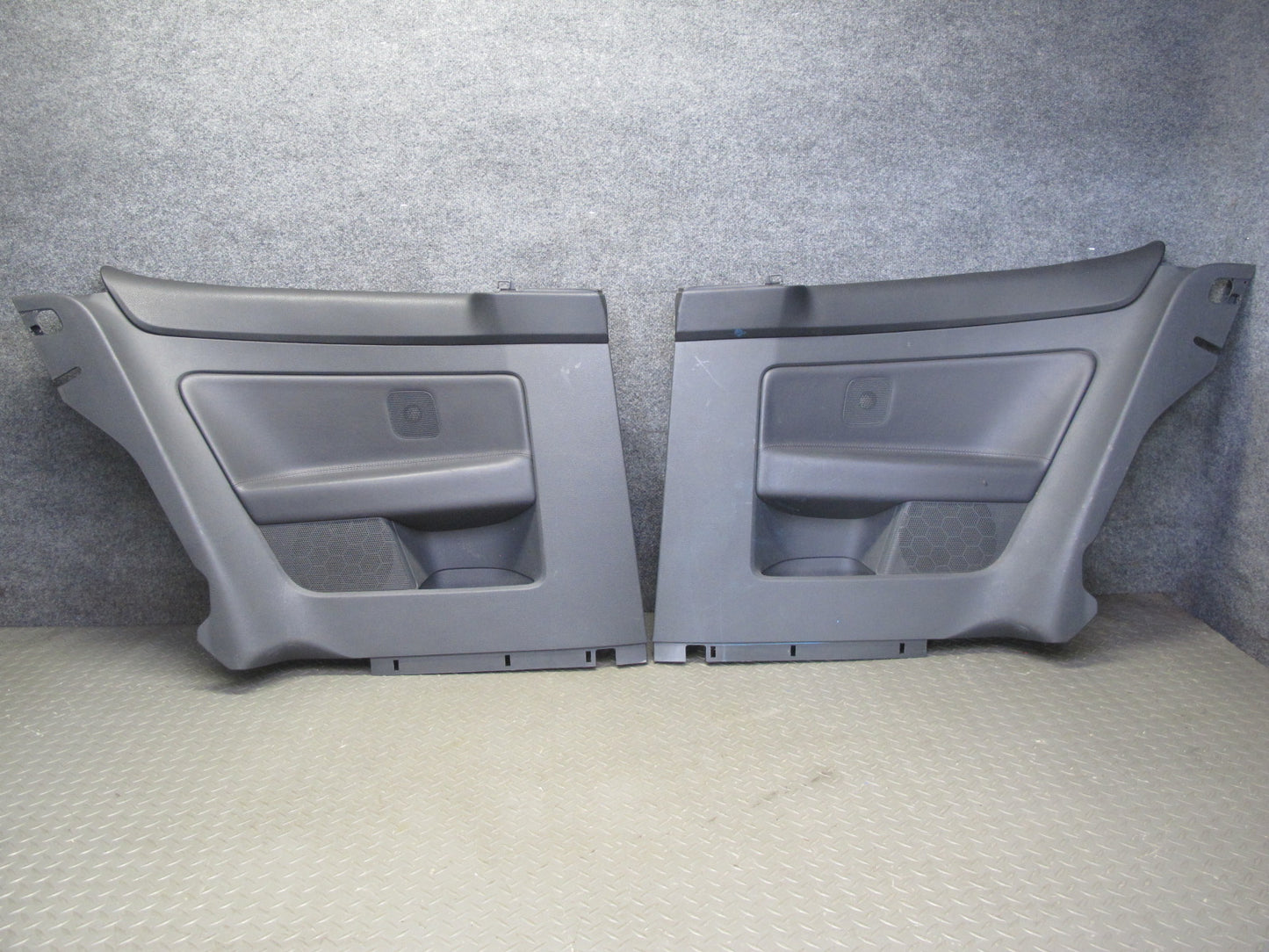 06-09 VW R32 GTI Rabbit 2-DR Rear Left Right Interior Quarter Trim Panel Set OEM