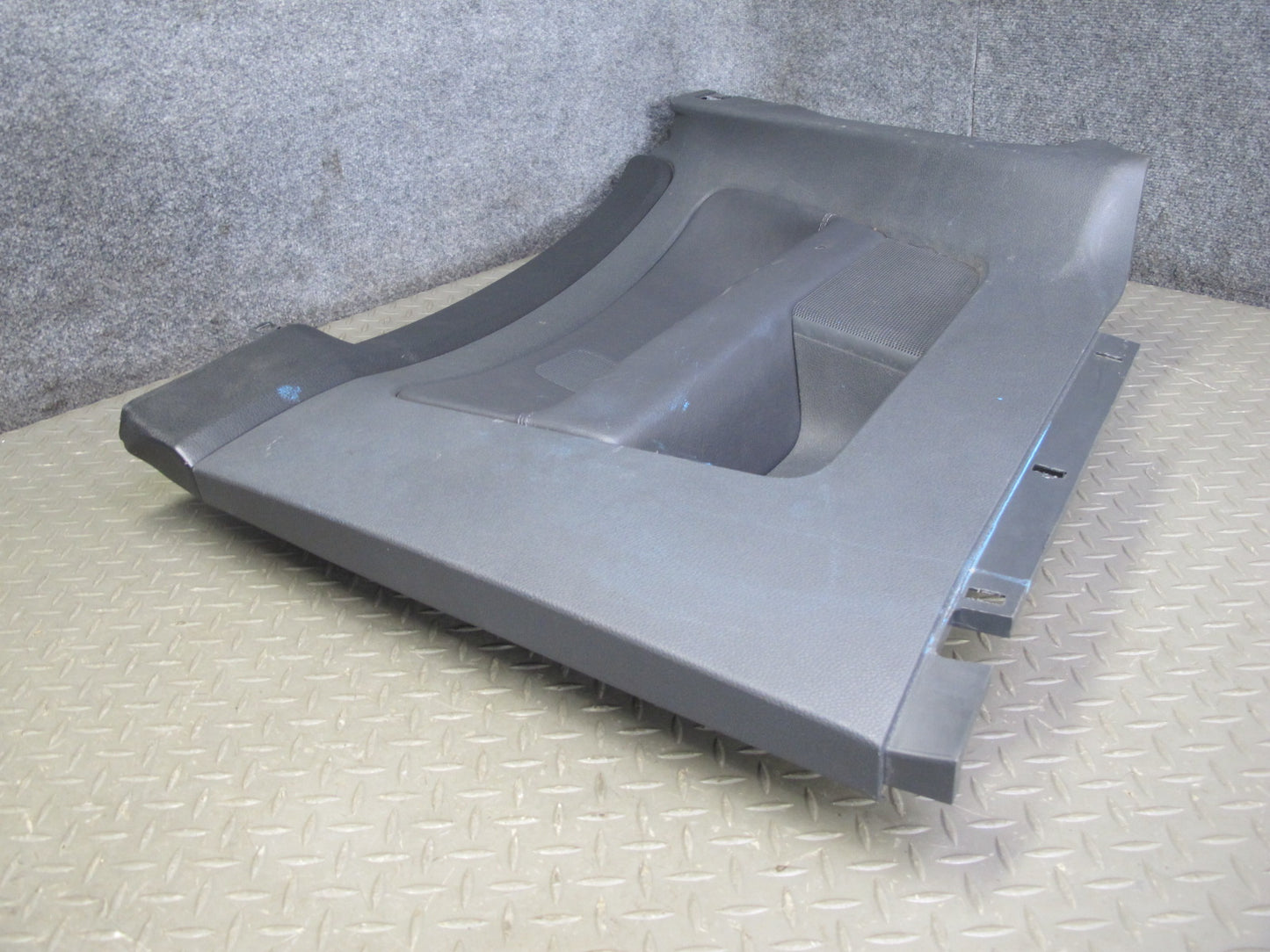 06-09 VW R32 GTI Rabbit 2-DR Rear Left Right Interior Quarter Trim Panel Set OEM