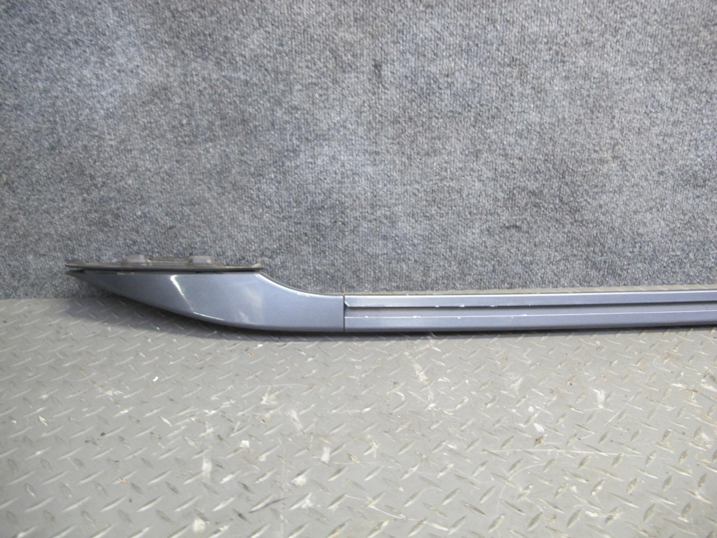 2003-2007 Lexus J100 LX470 Upper Roof Luggage Rack Bar Rail END Shell Set of 2