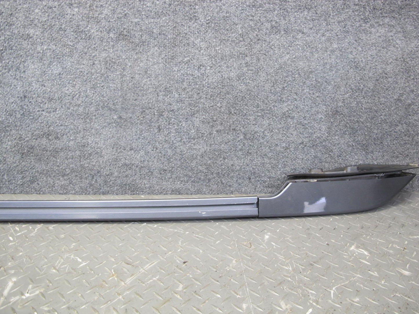 2003-2007 Lexus J100 LX470 Upper Roof Luggage Rack Bar Rail END Shell Set of 2