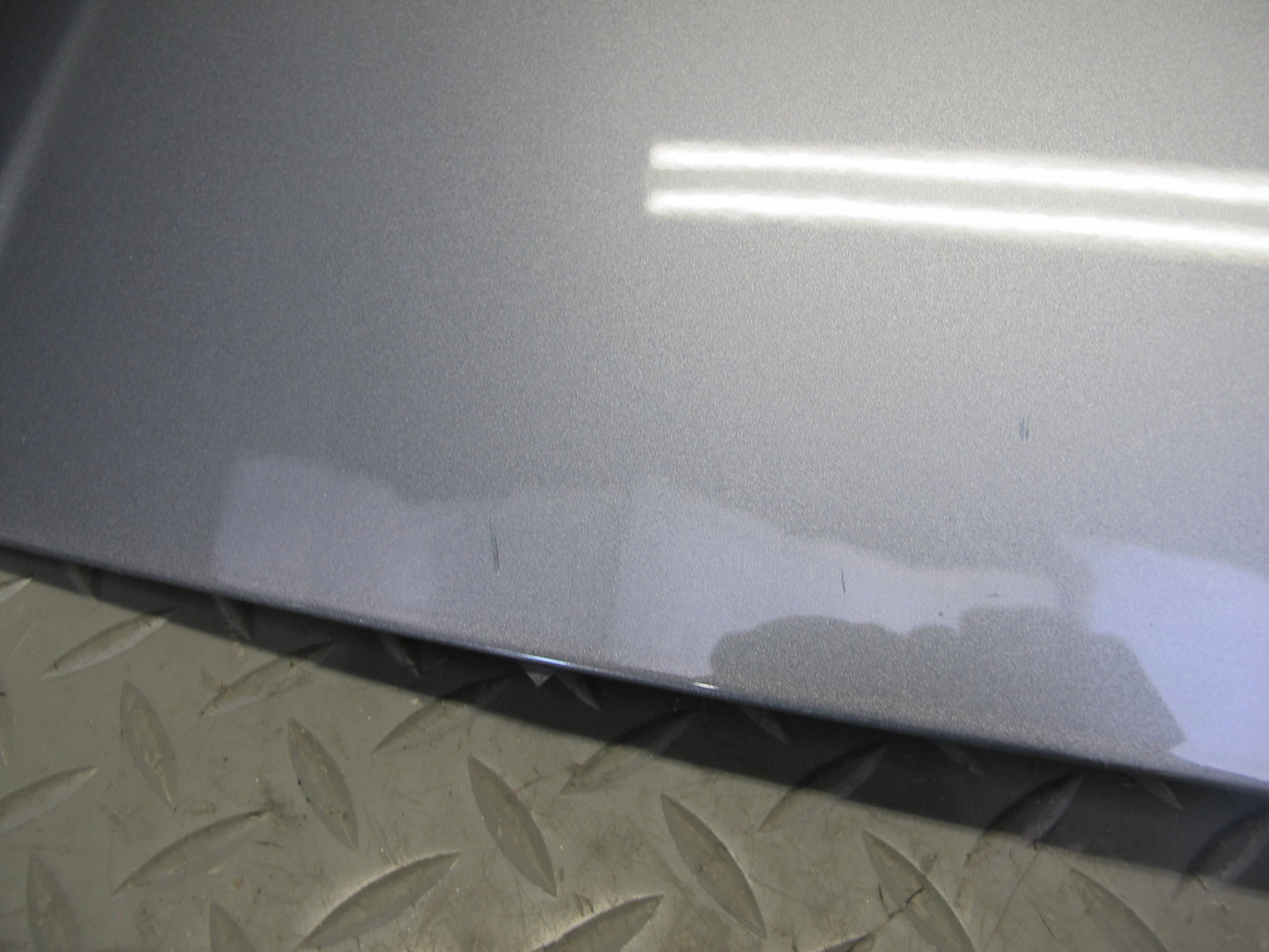 08-10 Porsche Cayenne 957 Turbo Rear Trunk Lid Tailgate Spoiler w  Brake Light