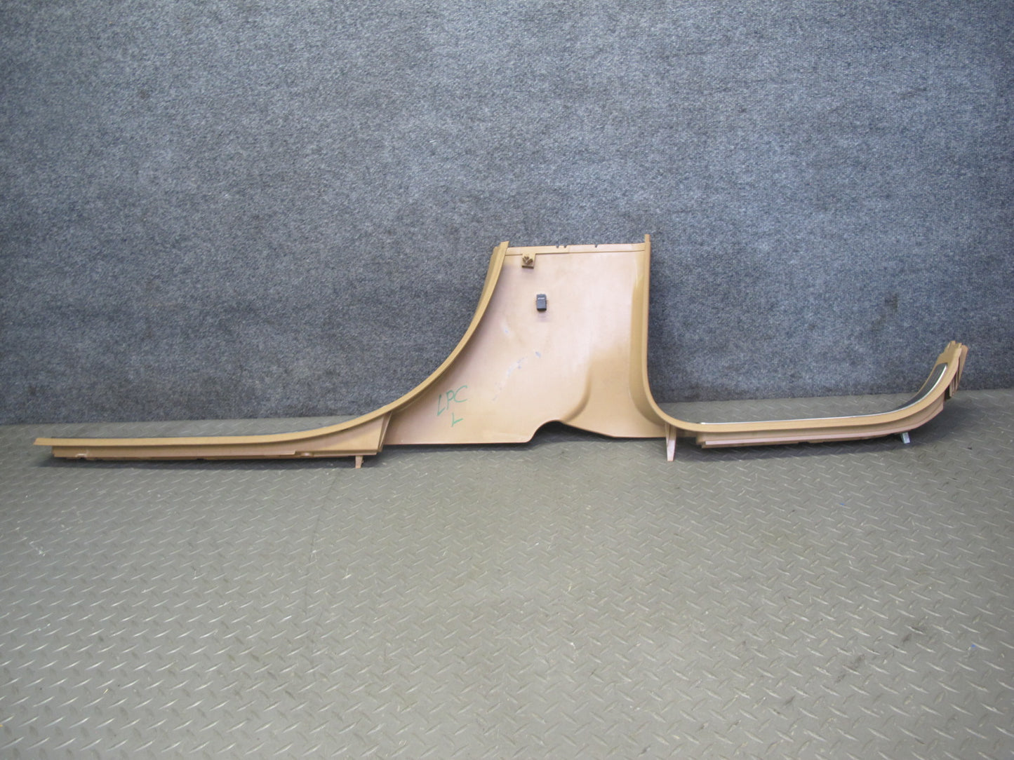 08-10 Porsche Cayenne 957 Left & Right  Door Scuff Sill Plate Trim Panel Set