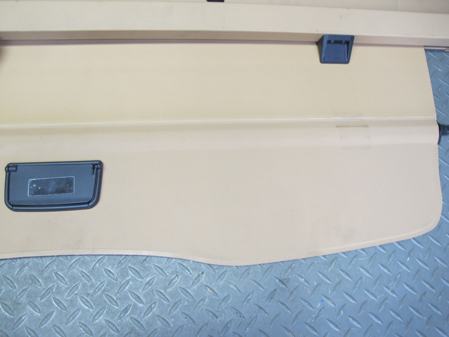 2003-2010 Porsche Cayenne 957 Rear Trunk Cargo Roller Shade Cover