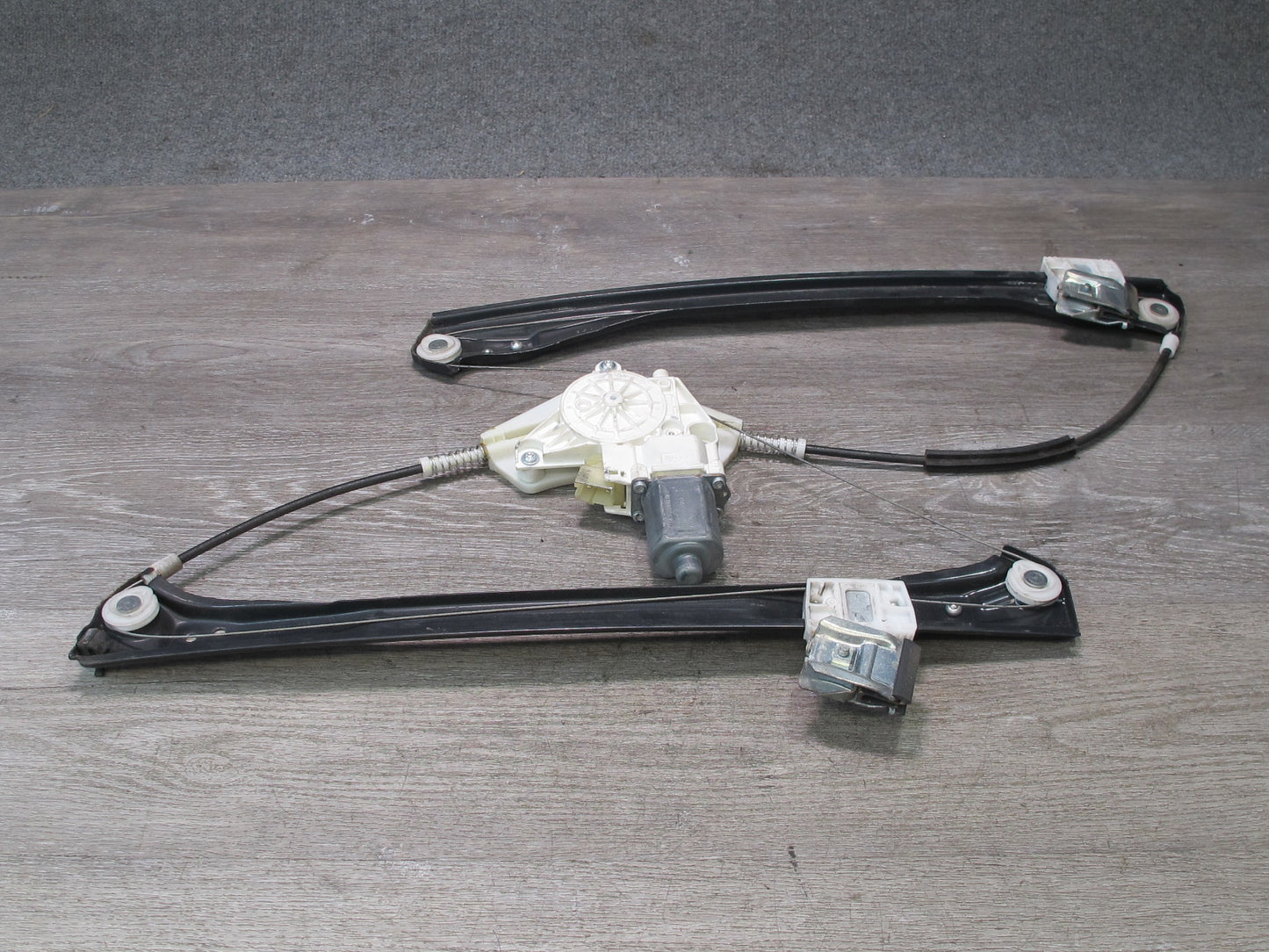 06-11 Mercedes W164 Ml-class Front Right Door Window Regulator w Motor OEM