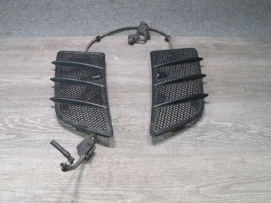 06-11 Mercedes W164 Ml-class Left & Right Hood Vent Grille Washer Nozzle Set OEM