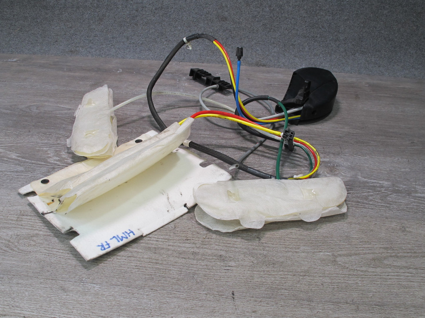 06-11 Mercedes W164 ML Front Right Seat Lumbar Switch w Support Bolster OEM