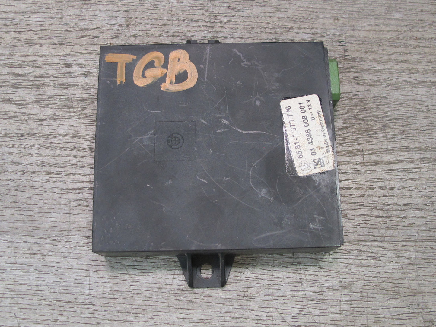 87-91 BMW E30 3-SERIES ON Board Computer Relay Control Module 1373726 OEM