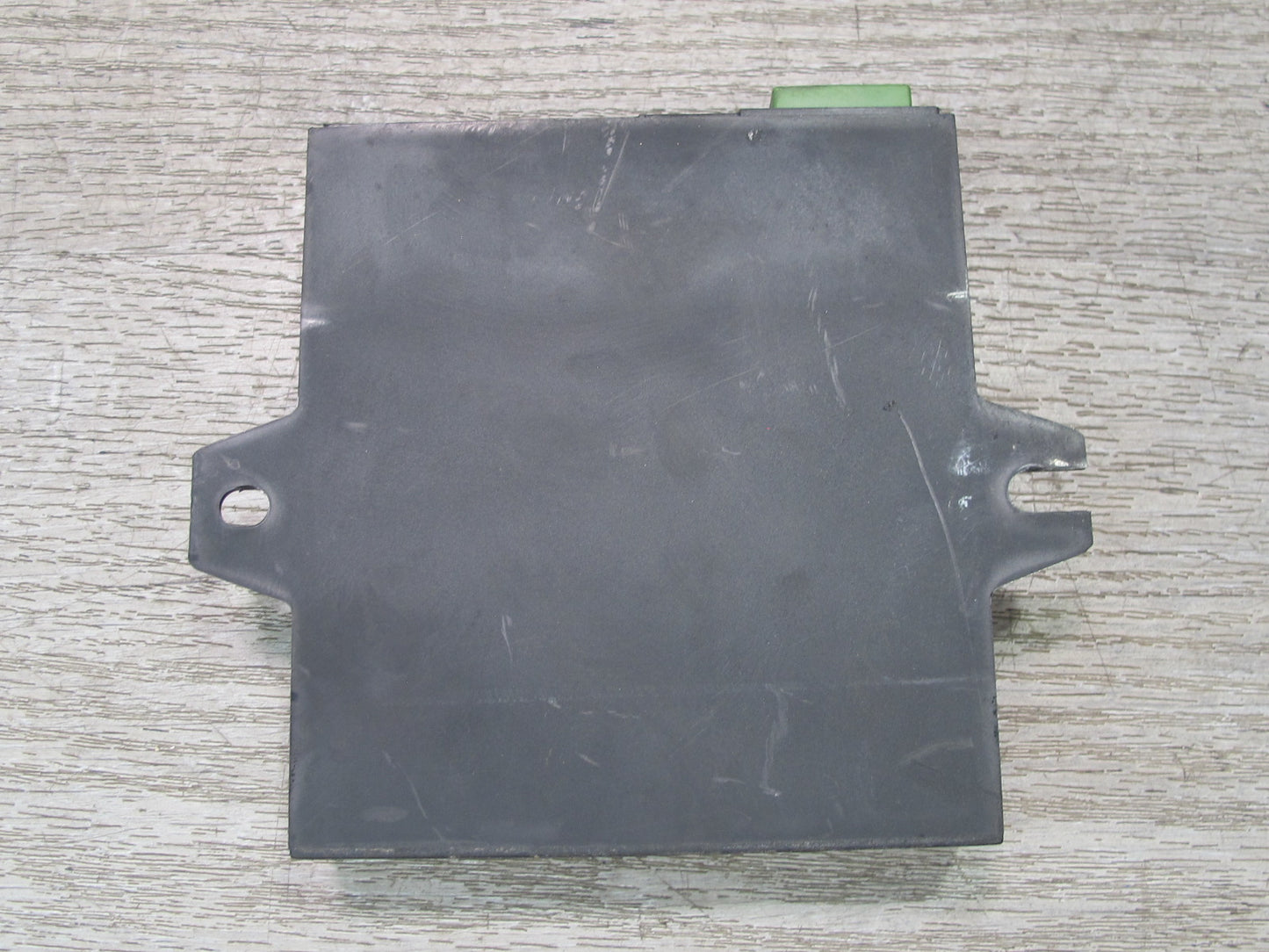 87-91 BMW E30 3-SERIES ON Board Computer Relay Control Module 1373726 OEM