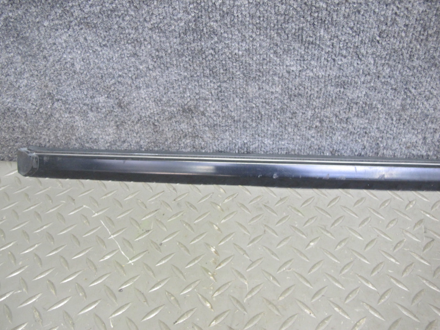 87-91 BMW E30 325i Convertible Door Fender Quarter Molding Trim Cover Set OEM