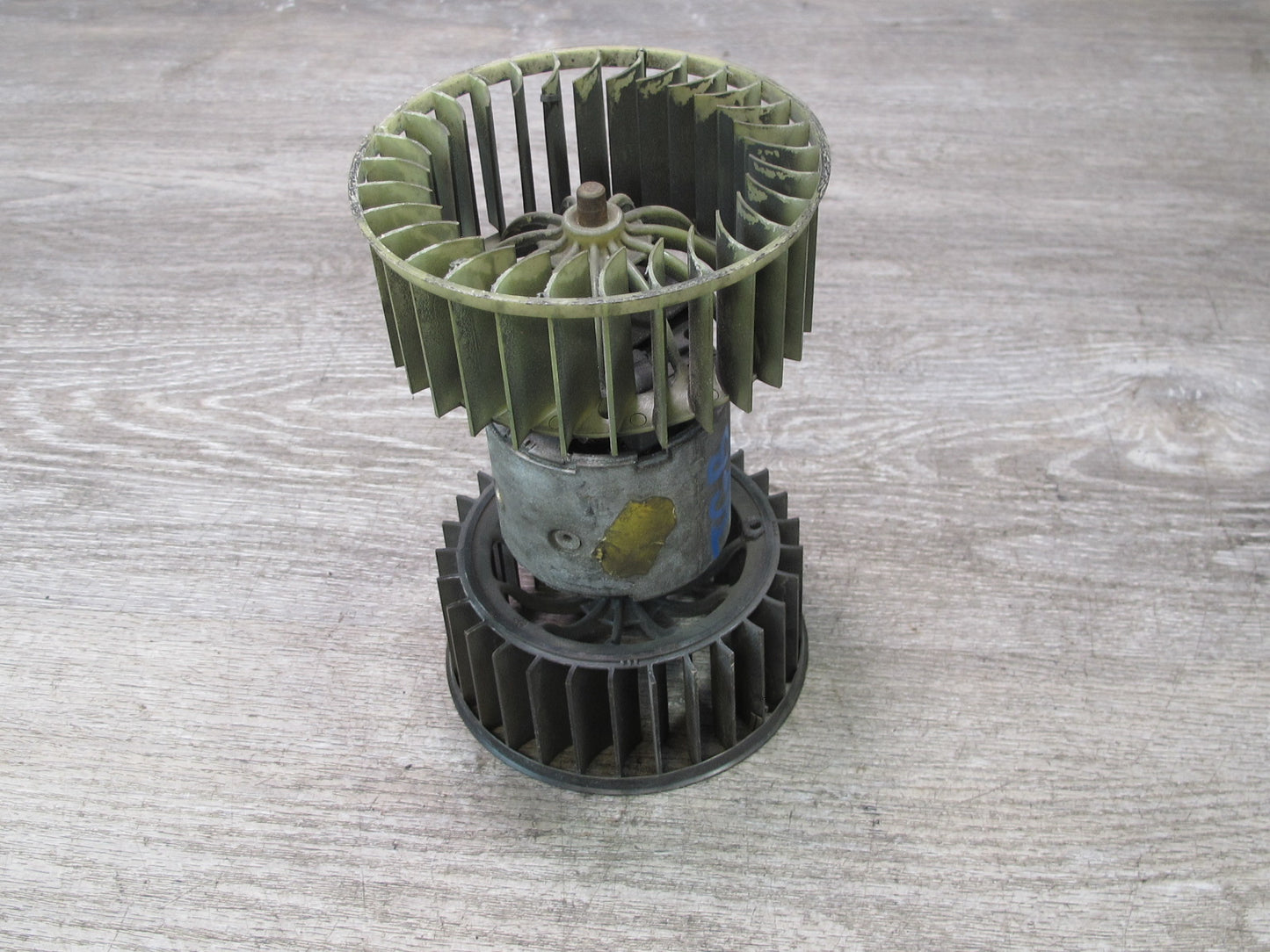87-91 BMW 3-SERIES E30 325i  A/C Heater Blower Motor Fan OEM