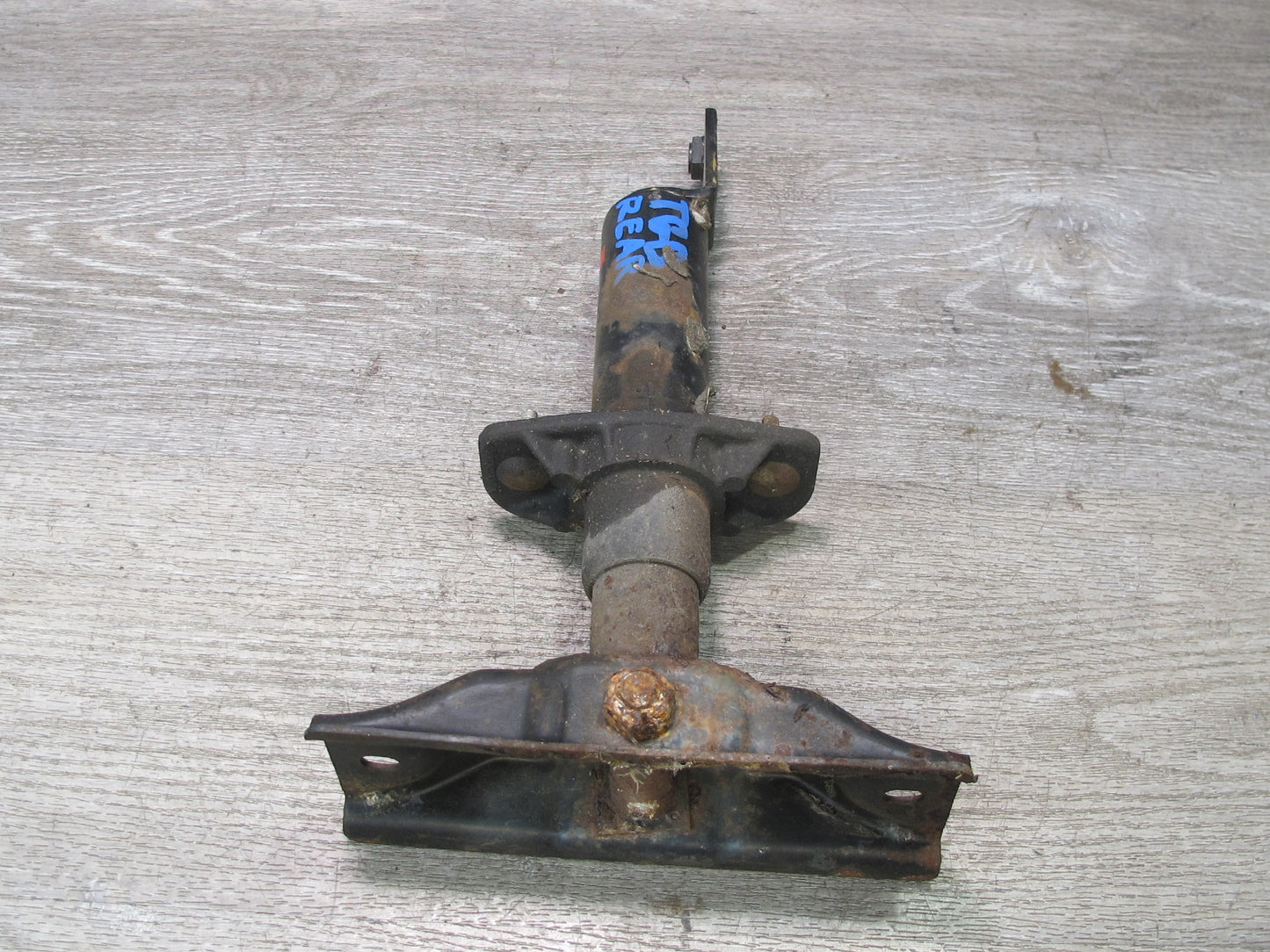 88-91 BMW E30 325i 3-SERIES Set of 2 Rear Bumper Impact Shock Absorber OEM