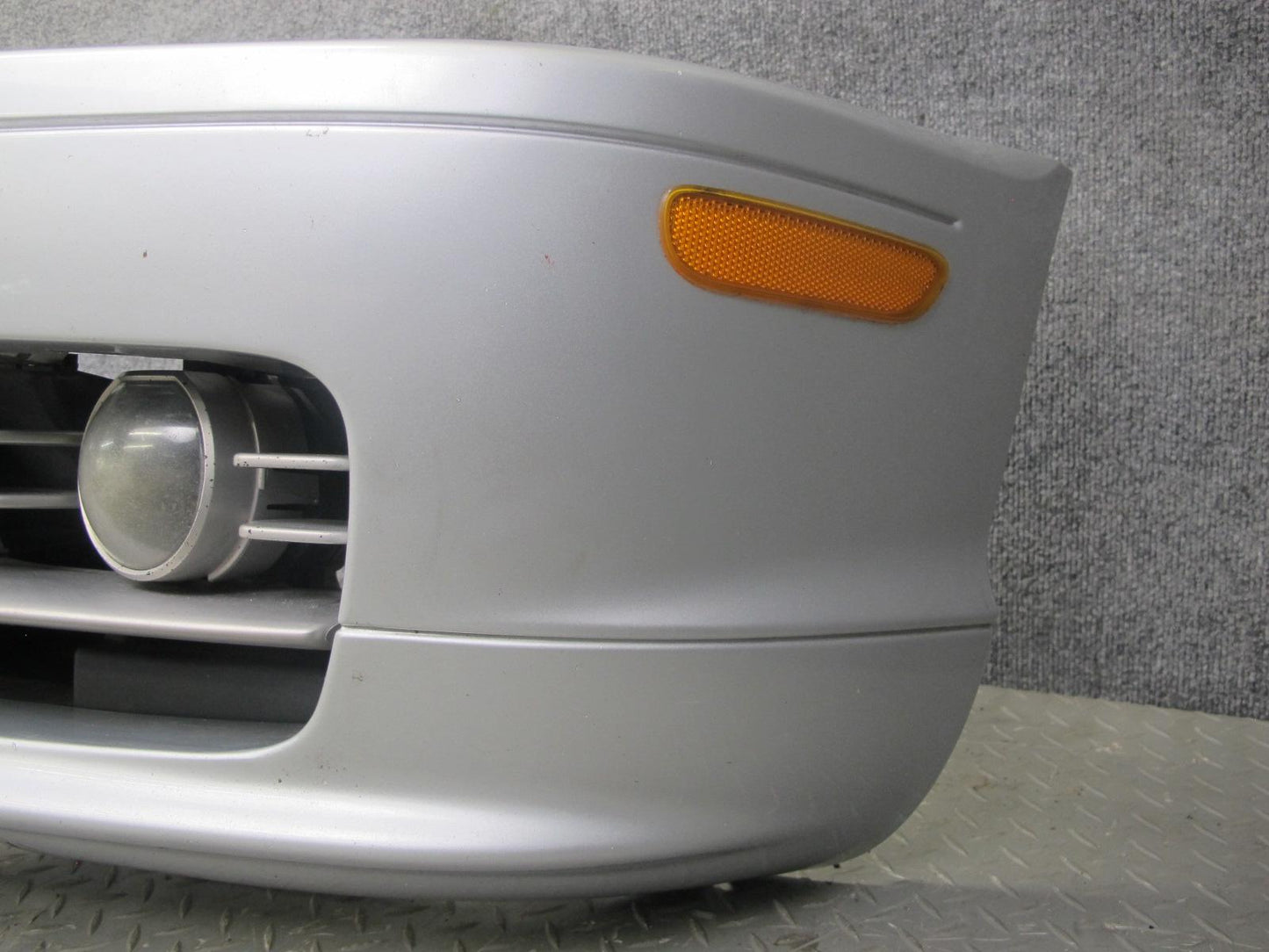01-03 BMW E46 330ci Coupe Conv Front Bumper Cover w Fog Lights Titan Silver OEM