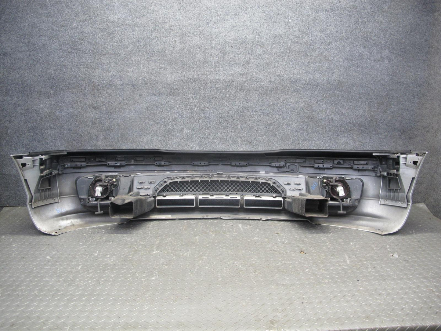01-03 BMW E46 330ci Coupe Conv Front Bumper Cover w Fog Lights Titan Silver OEM